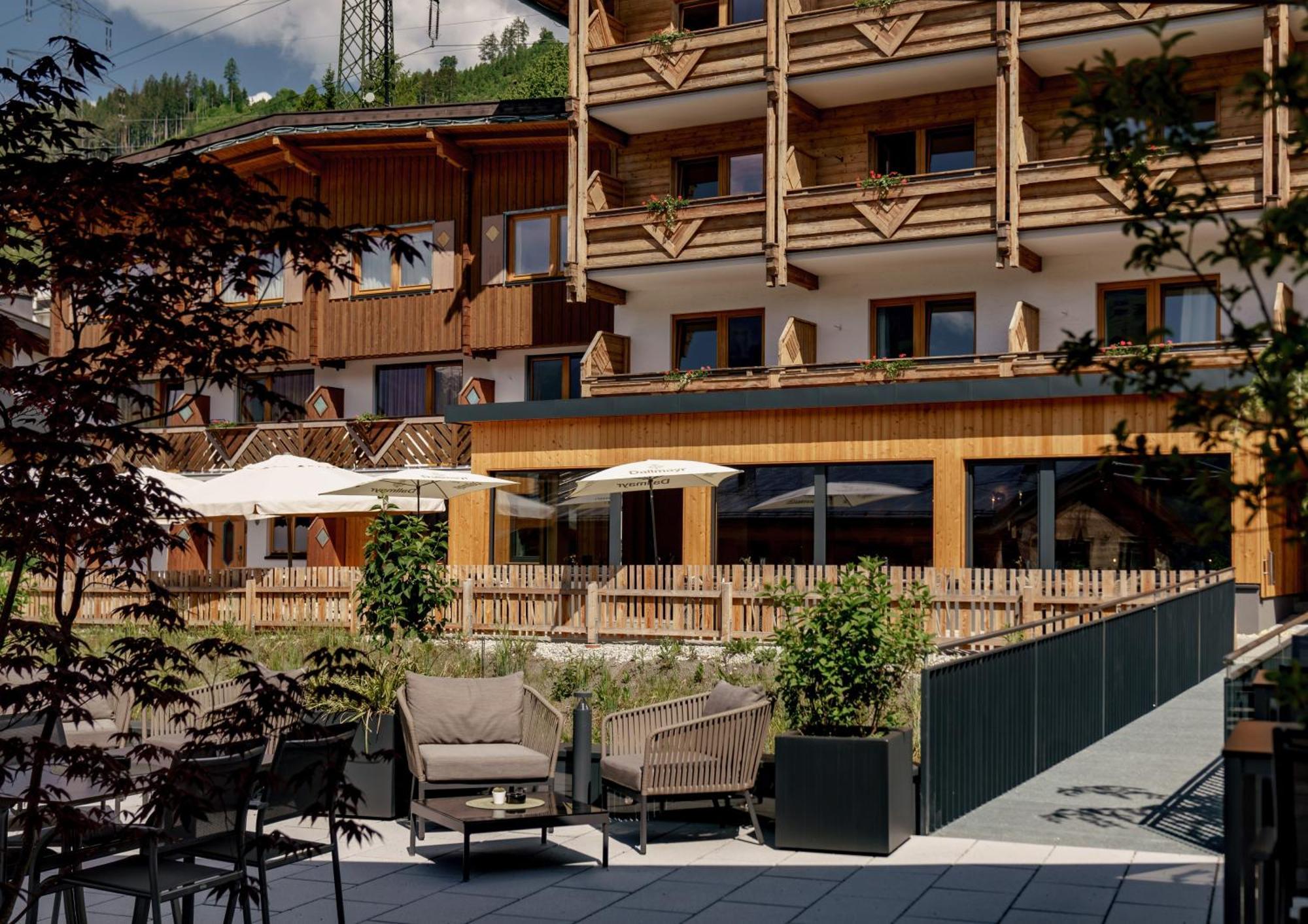 Ferienalm Panorama Apartments シュラートミンク エクステリア 写真